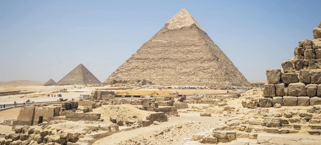 ピラミッドエジプト Pyramid Complex of Amenemhat Ⅰ ピラミッドエジプト Pyramid Complex of Amenemhat Ⅰ The Pyramid